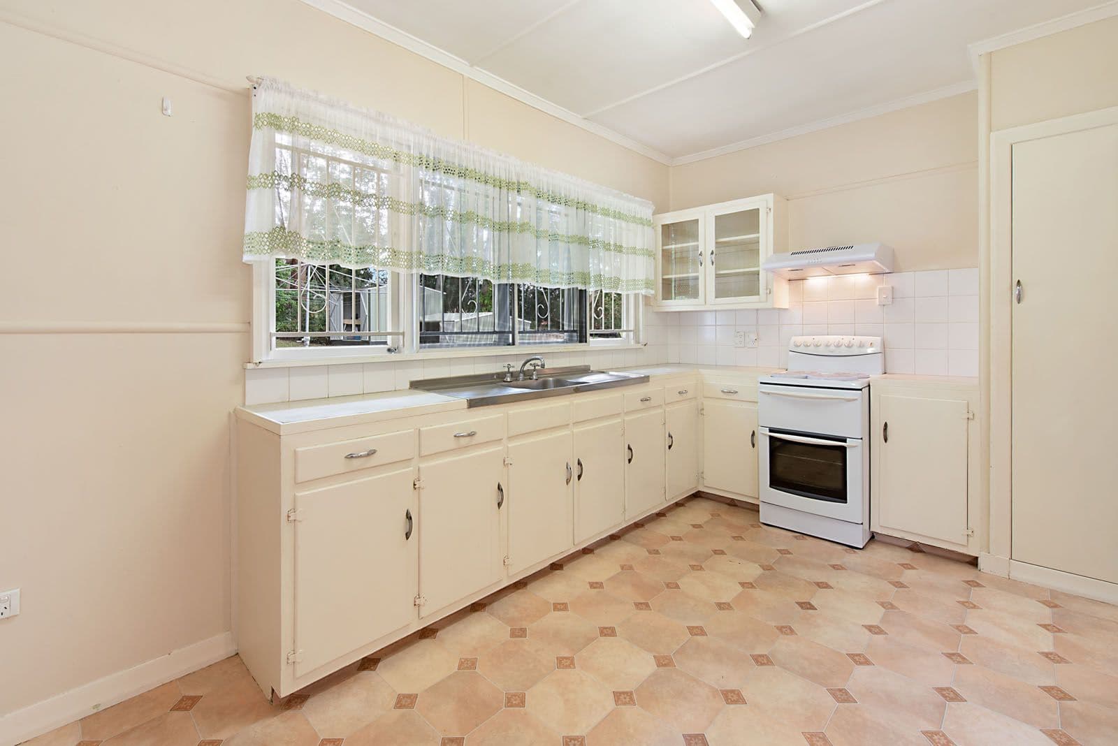 19 Ansdell Street, Mount Gravatt QLD 4122, Mount Gravatt - Thumbnail 3