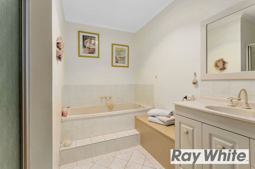 40 Barellan Avenue, Dapto NSW 2530, Dapto - Thumbnail 6