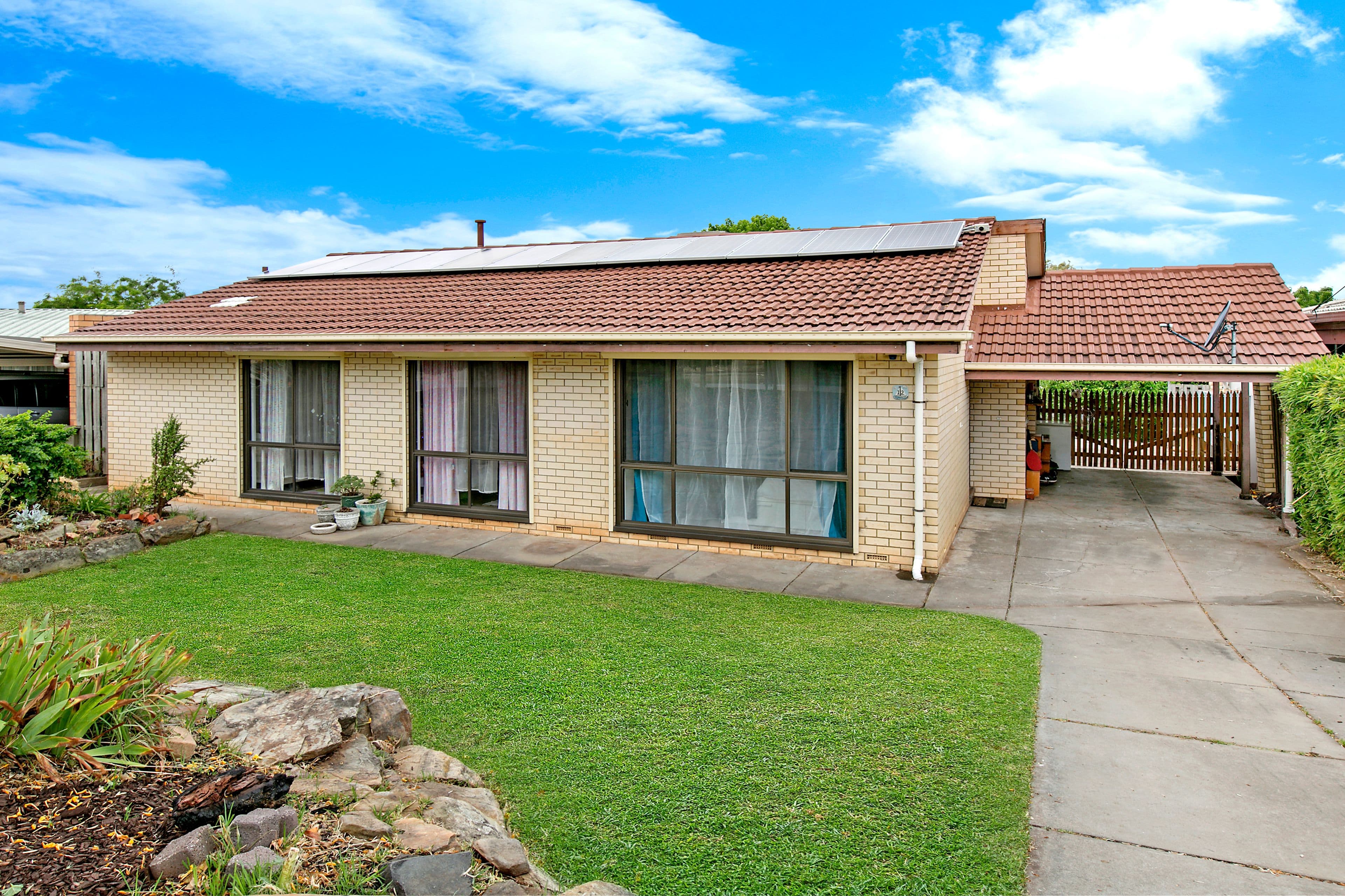 12 Ian Street, Morphett Vale SA 5162, Morphett Vale - Thumbnail 2