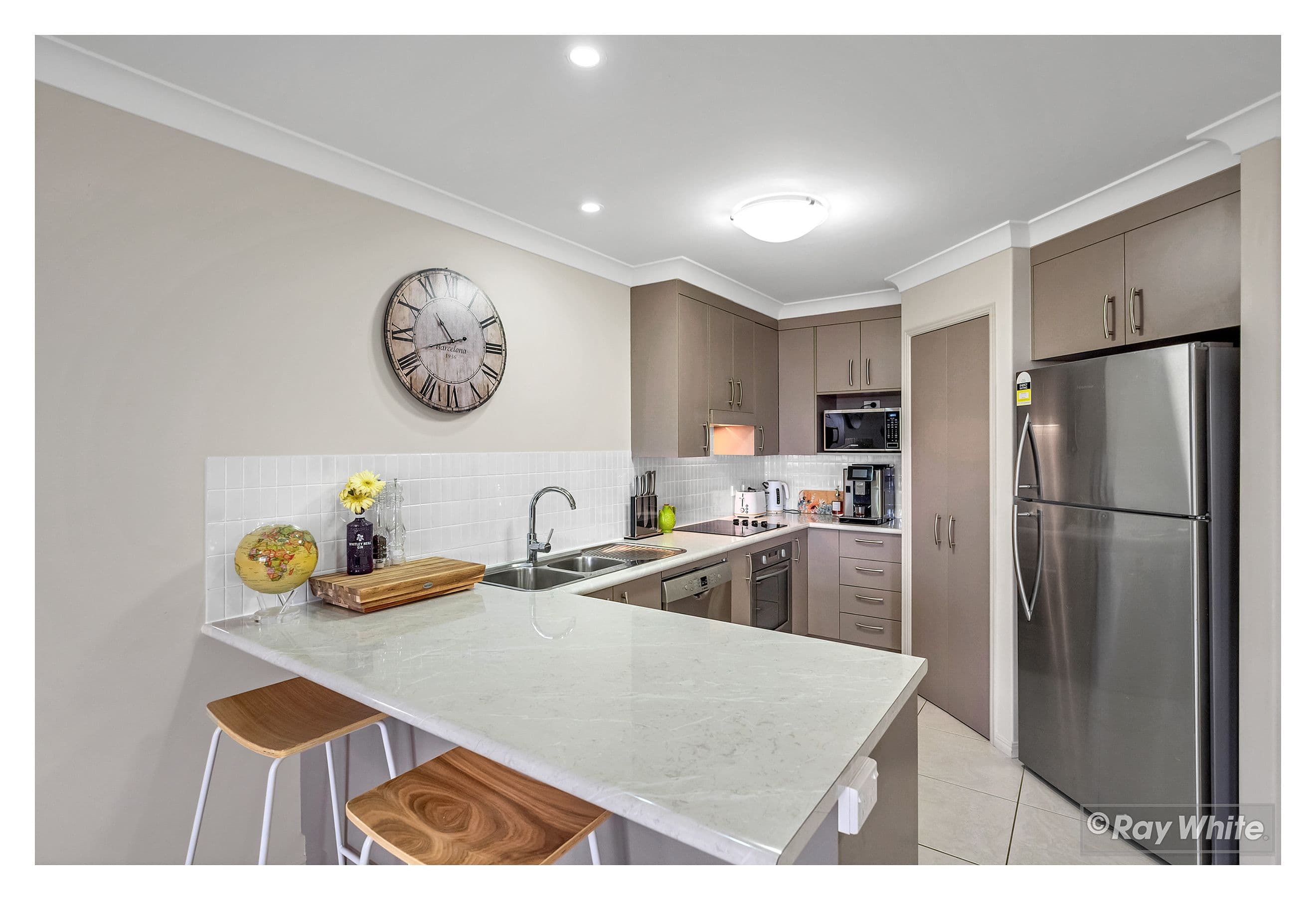 12 Tamarind Avenue, Norman Gardens QLD 4701, Norman Gardens - Thumbnail 2