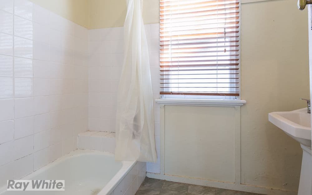 4 Nelson Street, Coorparoo QLD 4151, Coorparoo - Thumbnail 5