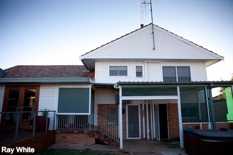 13 Holloway Street, Forbes NSW 2871, Forbes - Thumbnail 5