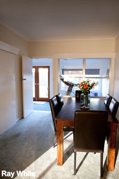 13 Holloway Street, Forbes NSW 2871, Forbes - Thumbnail 8