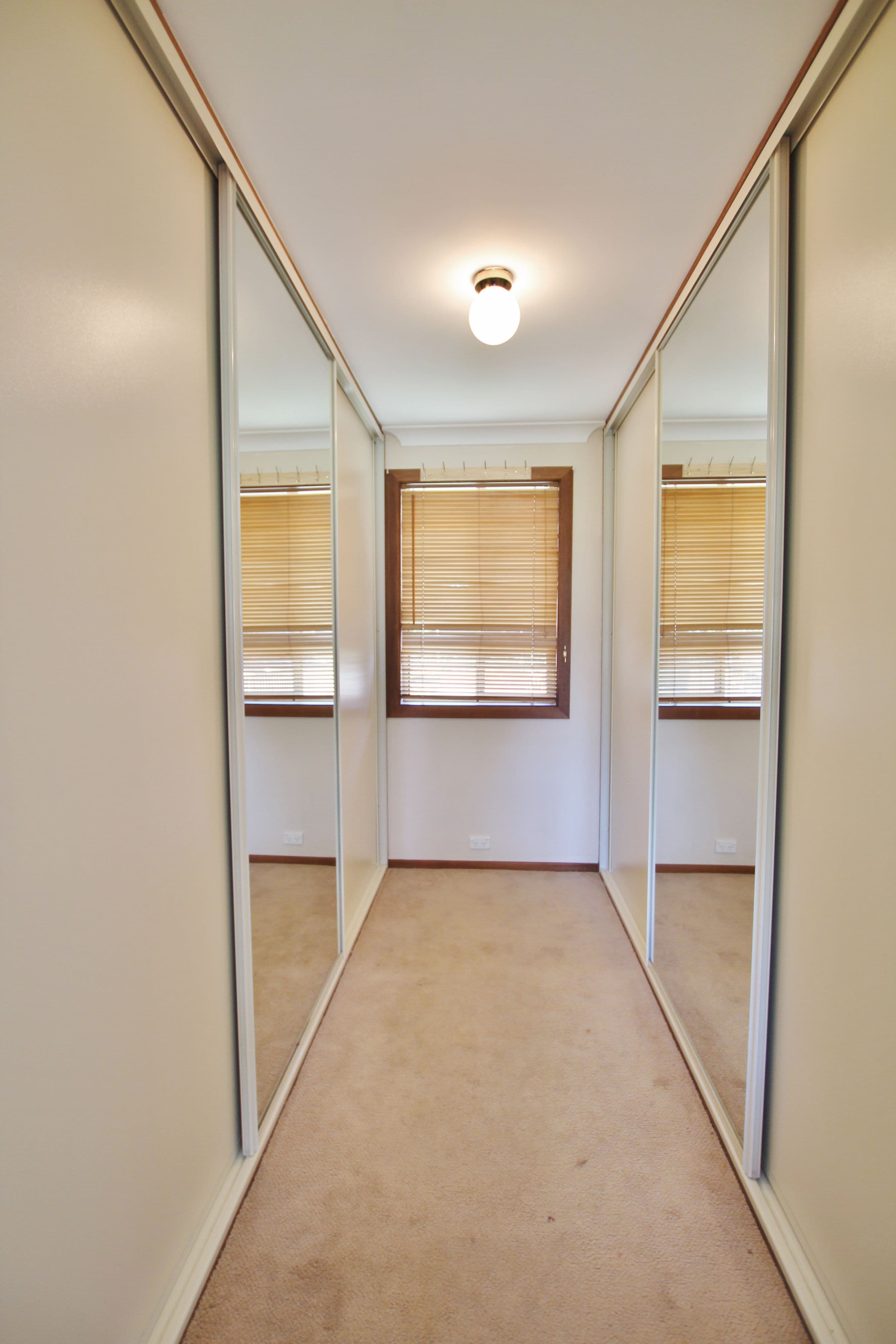 12 Jim Anderson Avenue, Young NSW 2594, Young - Thumbnail 8