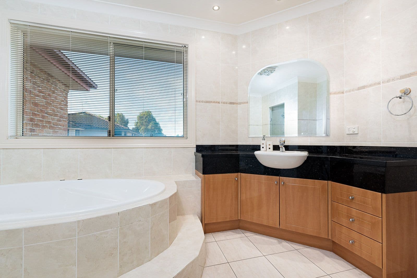 9 Waterfall Crescent, Bella Vista NSW 2153, Bella Vista - Thumbnail 6