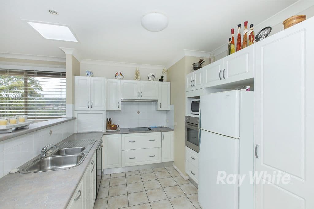6 Brighton Avenue, Toronto - Thumbnail 2