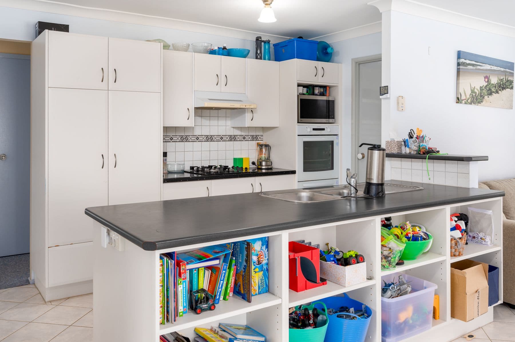 9 Muirhead Gardens, Caroline Springs - Thumbnail 3