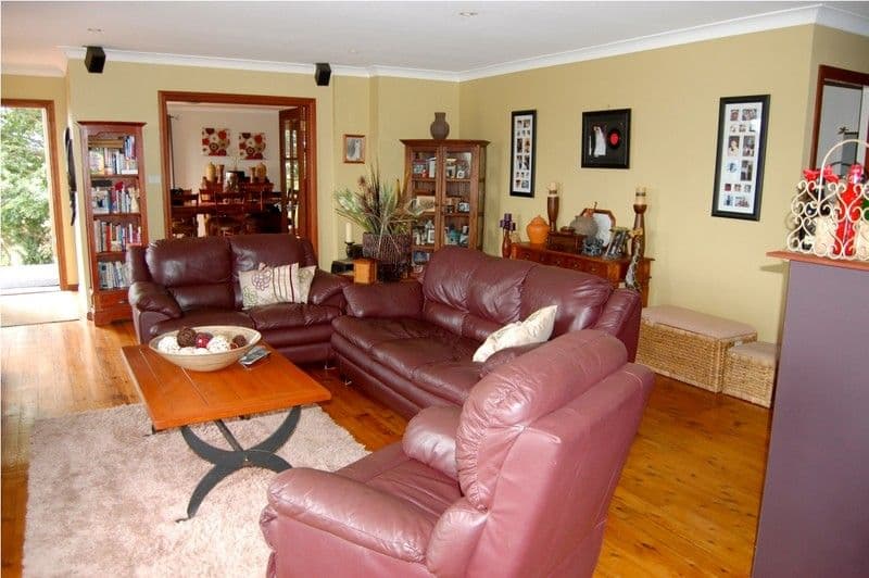 388 Northcliffe Drive, LAKE HEIGHTS NSW 2502, Lake Heights - Thumbnail 3