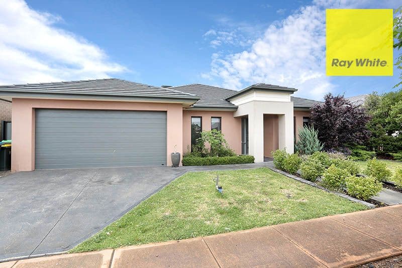 10 Villiers Drive, Point Cook VIC 3030, Point Cook - Thumbnail 2