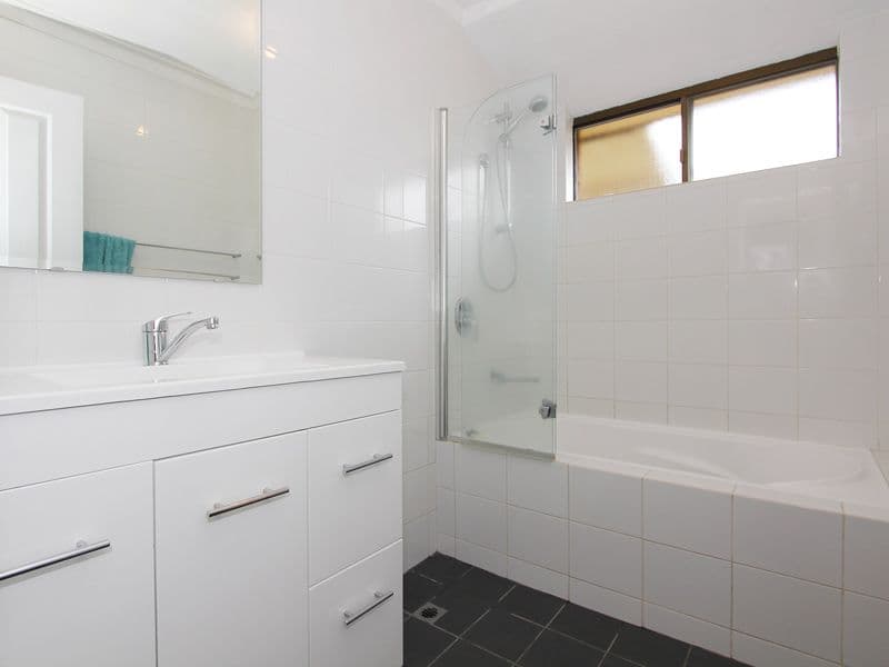 41 Redfin Crescent, BELDON WA 6027, Beldon - Thumbnail 8