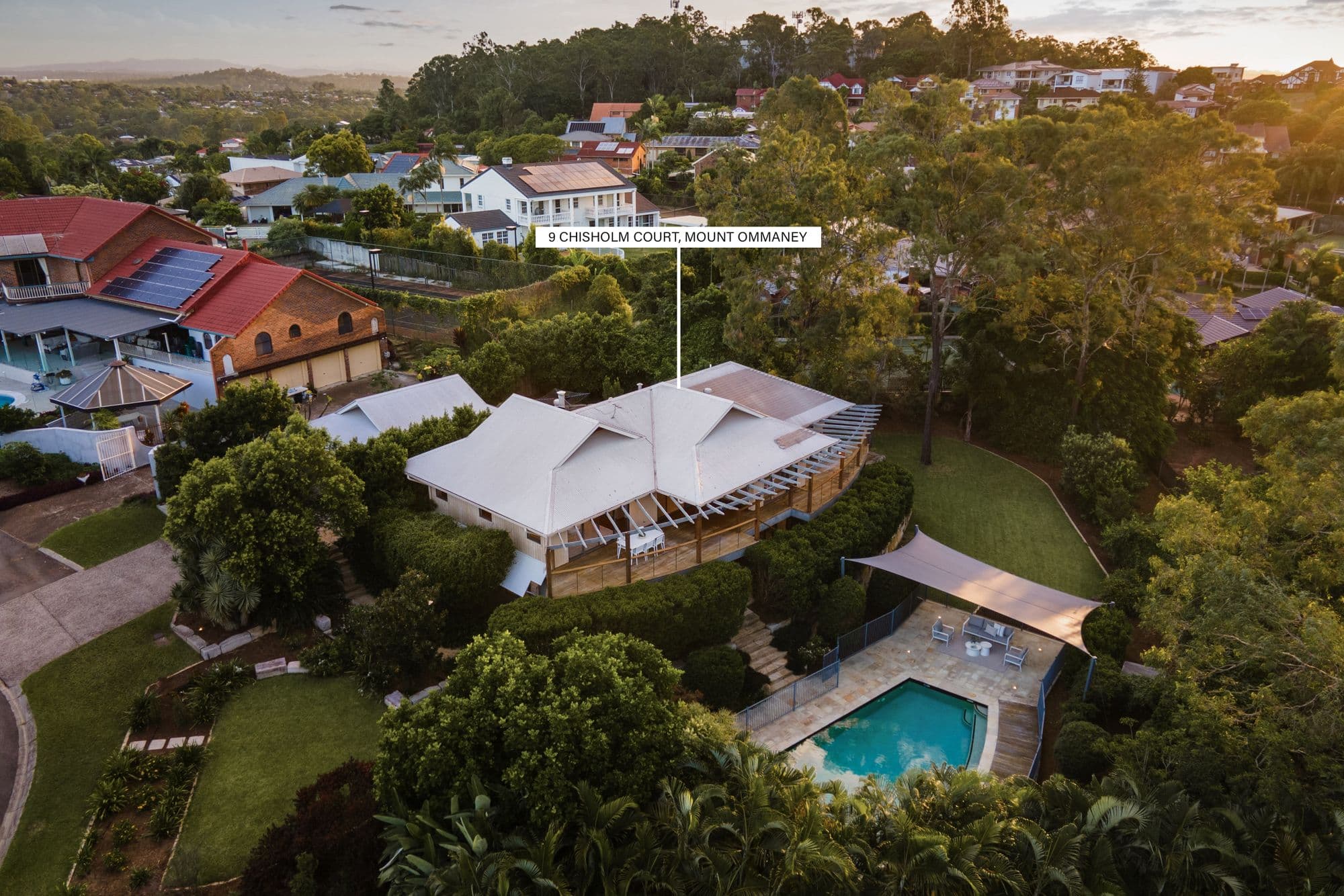 9 Chisholm Court, Mount Ommaney QLD 4074, Mount Ommaney - Image 1