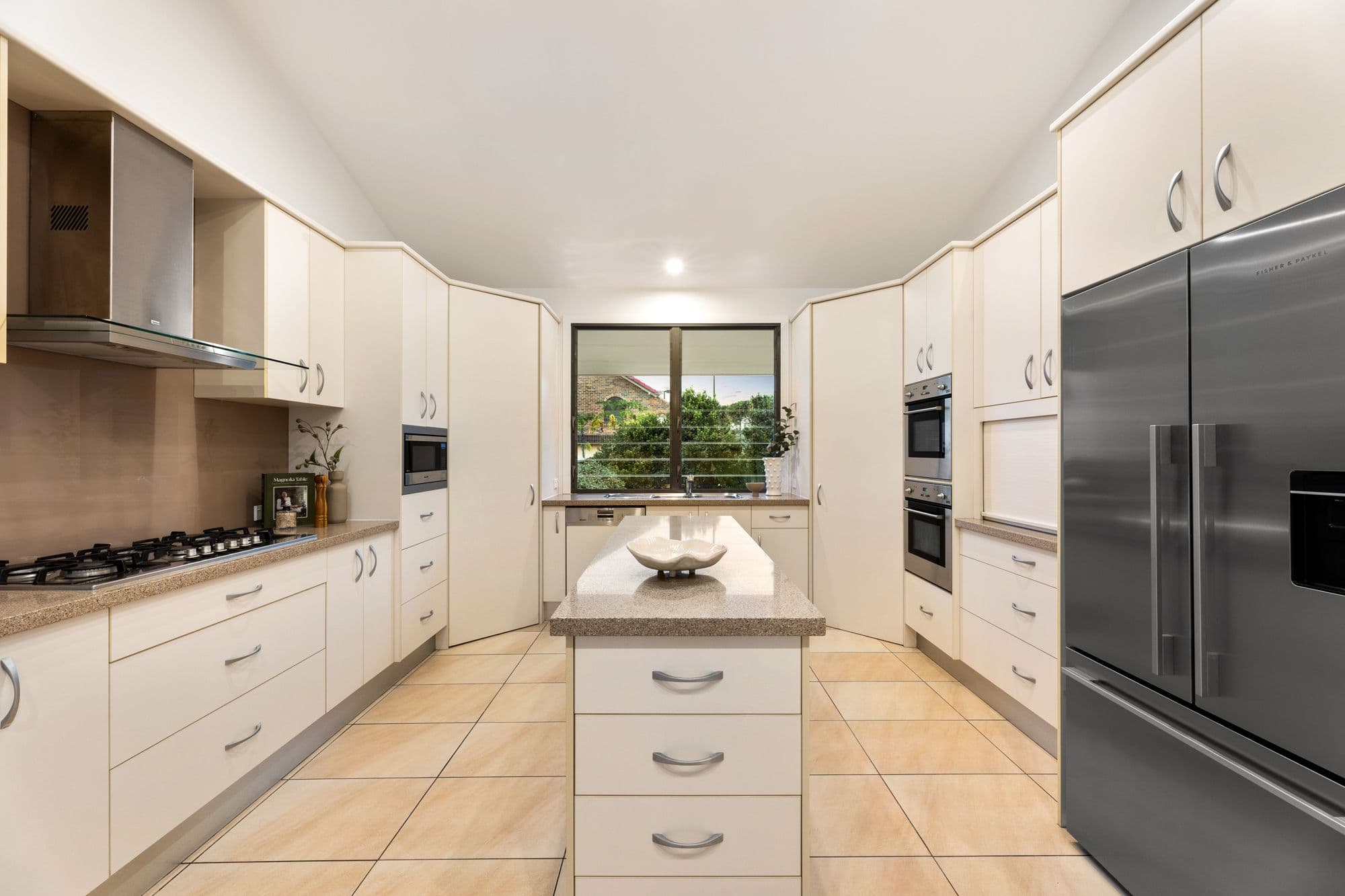 9 Chisholm Court, Mount Ommaney QLD 4074, Mount Ommaney - Thumbnail 6