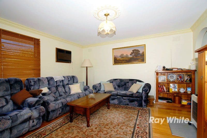 72 Clairmont Avenue, CRANBOURNE VIC 3977, Cranbourne - Thumbnail 6