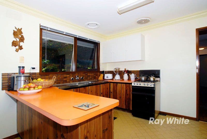 72 Clairmont Avenue, CRANBOURNE VIC 3977, Cranbourne - Thumbnail 7