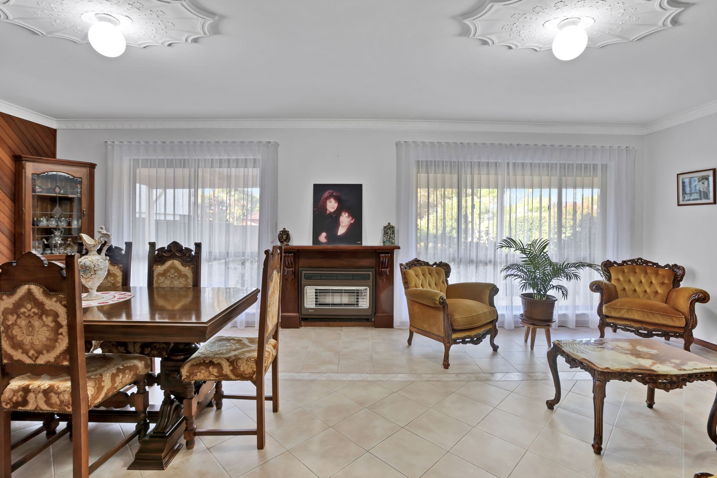 12 Kenwyn Drive, Campbelltown SA 5074, Campbelltown - Thumbnail 3