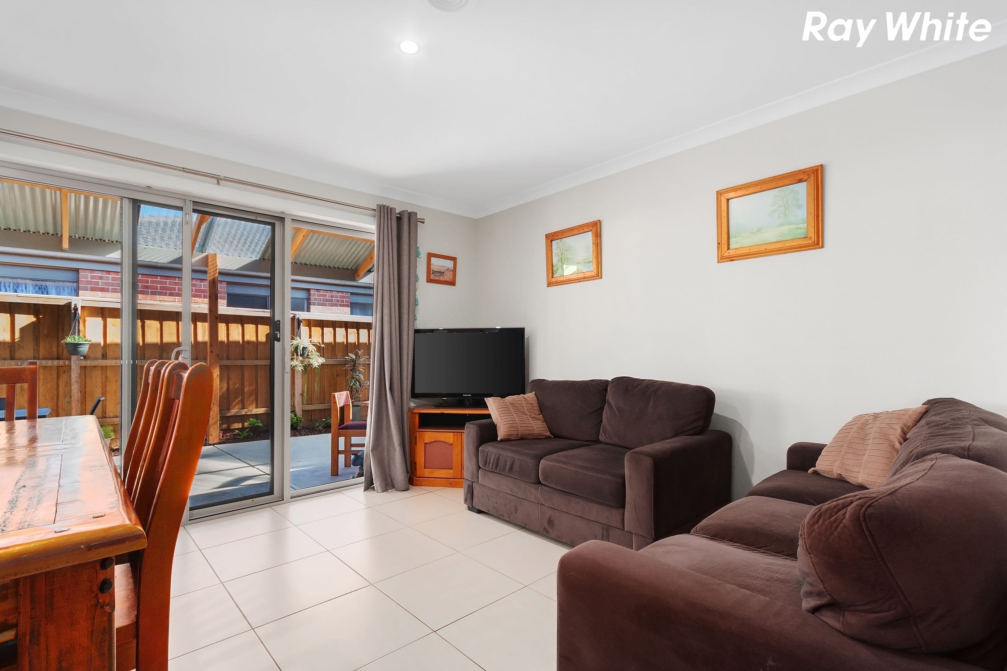 52 Greendale Boulevard, Pakenham VIC 3810, Pakenham - Thumbnail 5