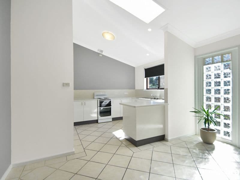 2 Koolkuna Close, Kincumber NSW 2251, Kincumber - Thumbnail 3
