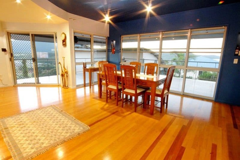 14 Hamilton Avenue, CANNONVALE QLD 4802, Cannonvale - Thumbnail 6