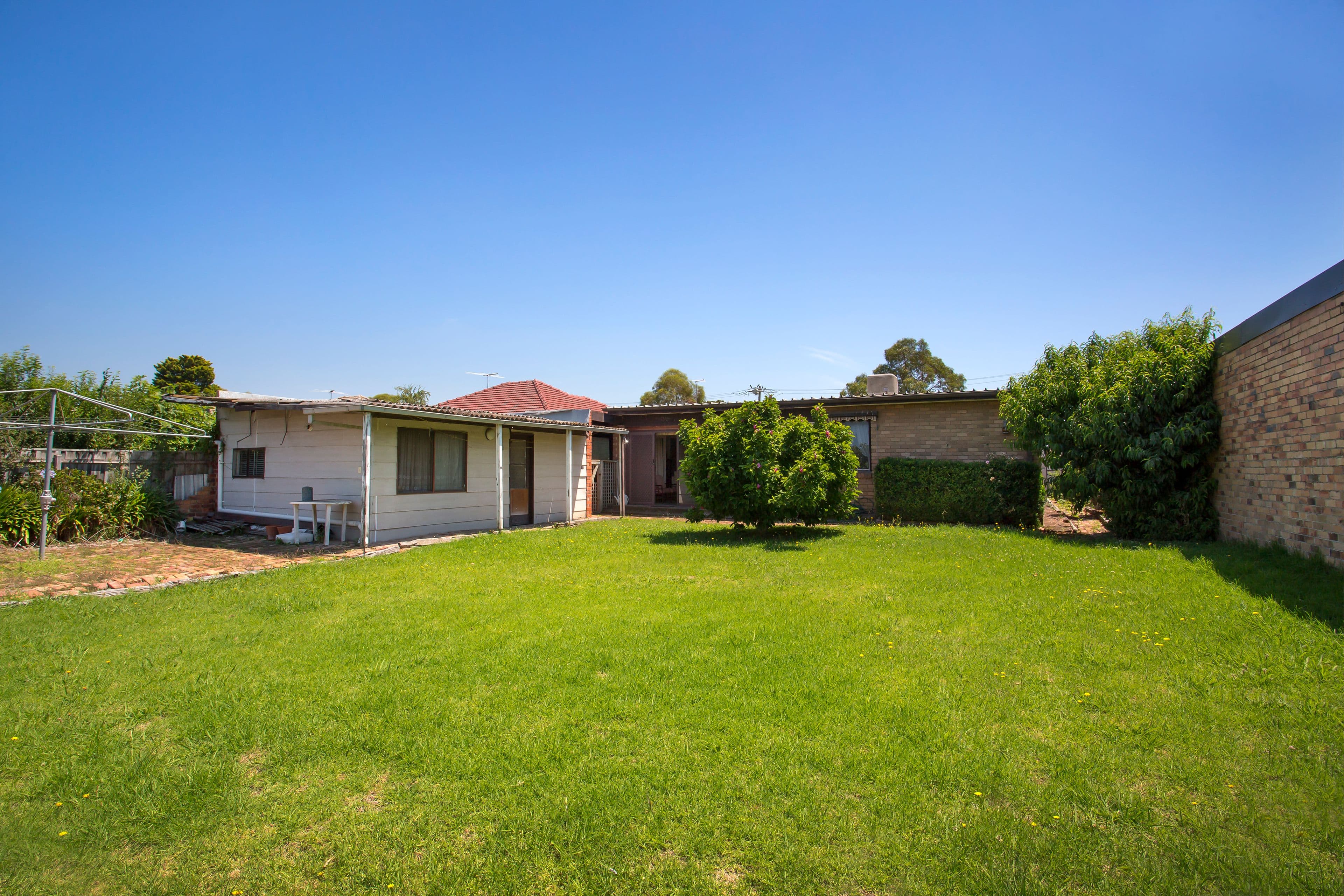 32 Darebin Boulevard, Reservoir VIC 3073, Reservoir - Image 1