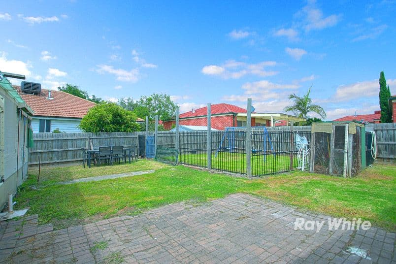 80 Gladstone Road, Dandenong North VIC 3175, Dandenong North - Thumbnail 4