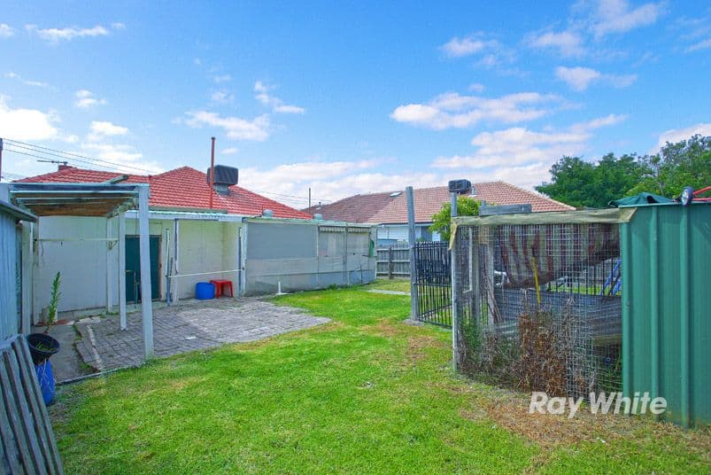 80 Gladstone Road, Dandenong North VIC 3175, Dandenong North - Thumbnail 5