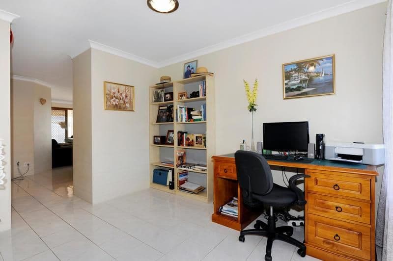 6 Mulloway Place, WARNBRO WA 6169, Warnbro - Thumbnail 4