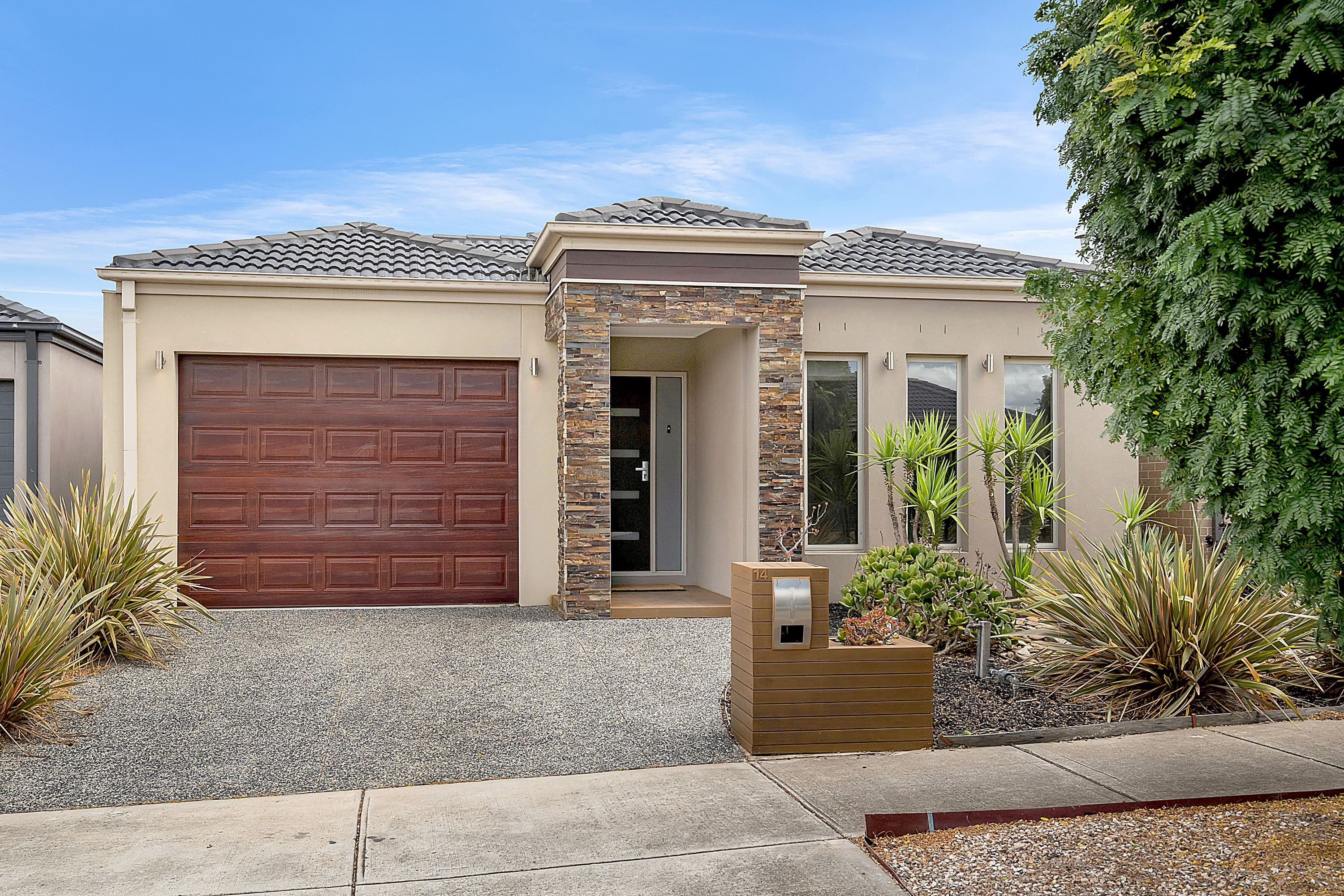 14 Brickwood Circuit, Craigieburn VIC 3064, Craigieburn - Image 1