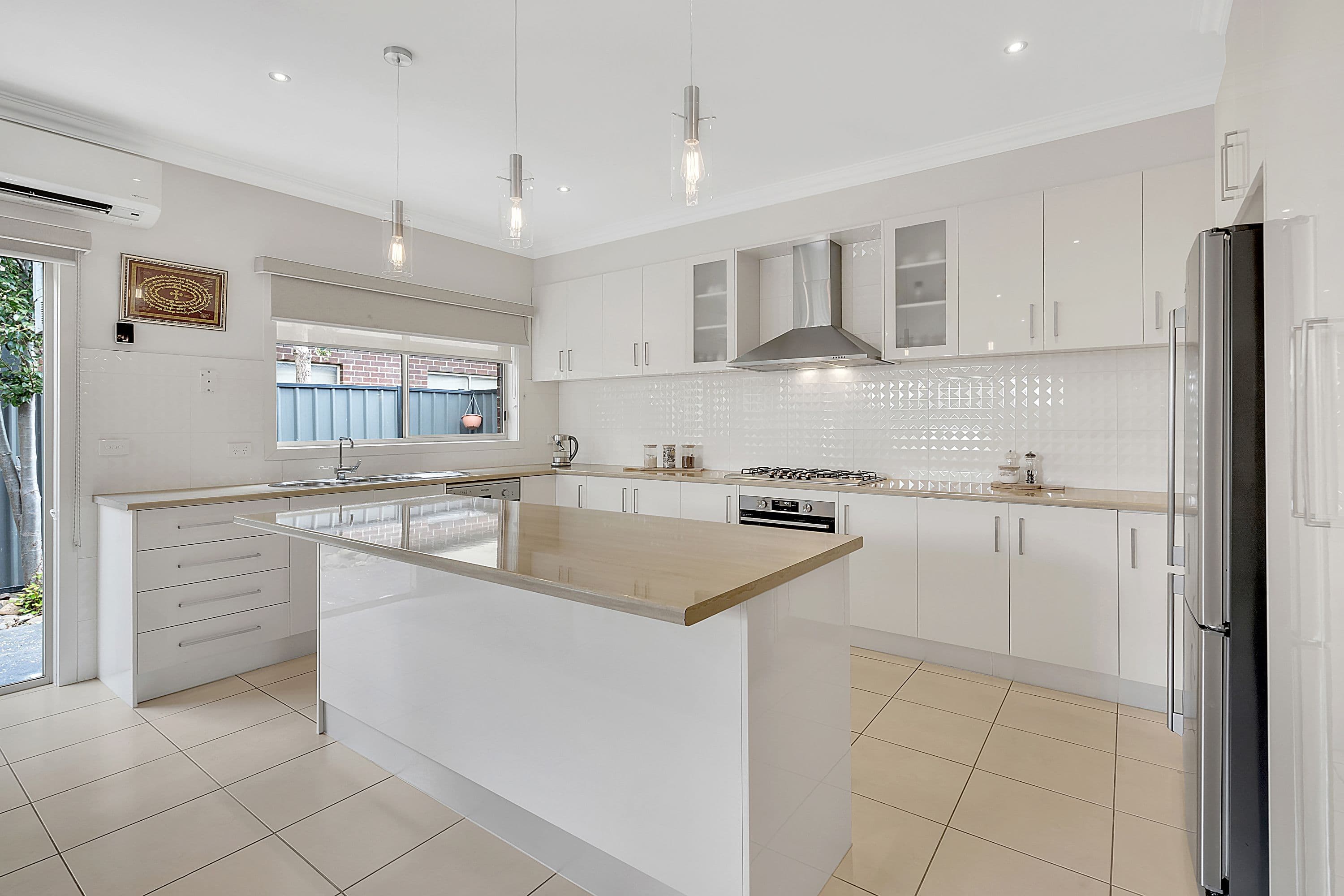 14 Brickwood Circuit, Craigieburn VIC 3064, Craigieburn - Thumbnail 7