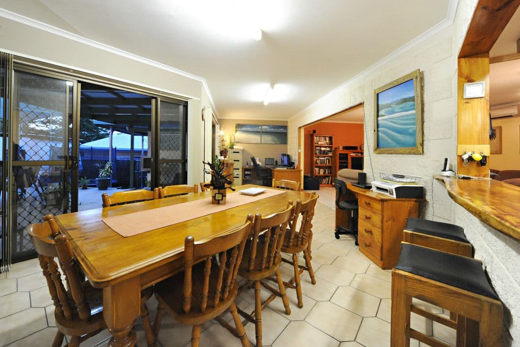 10 Jones Road, Cannonvale QLD 4802, Cannonvale - Thumbnail 7