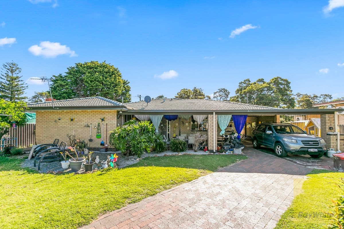 17 Edinburgh Road, Forrestfield WA 6058, Forrestfield - Thumbnail 2