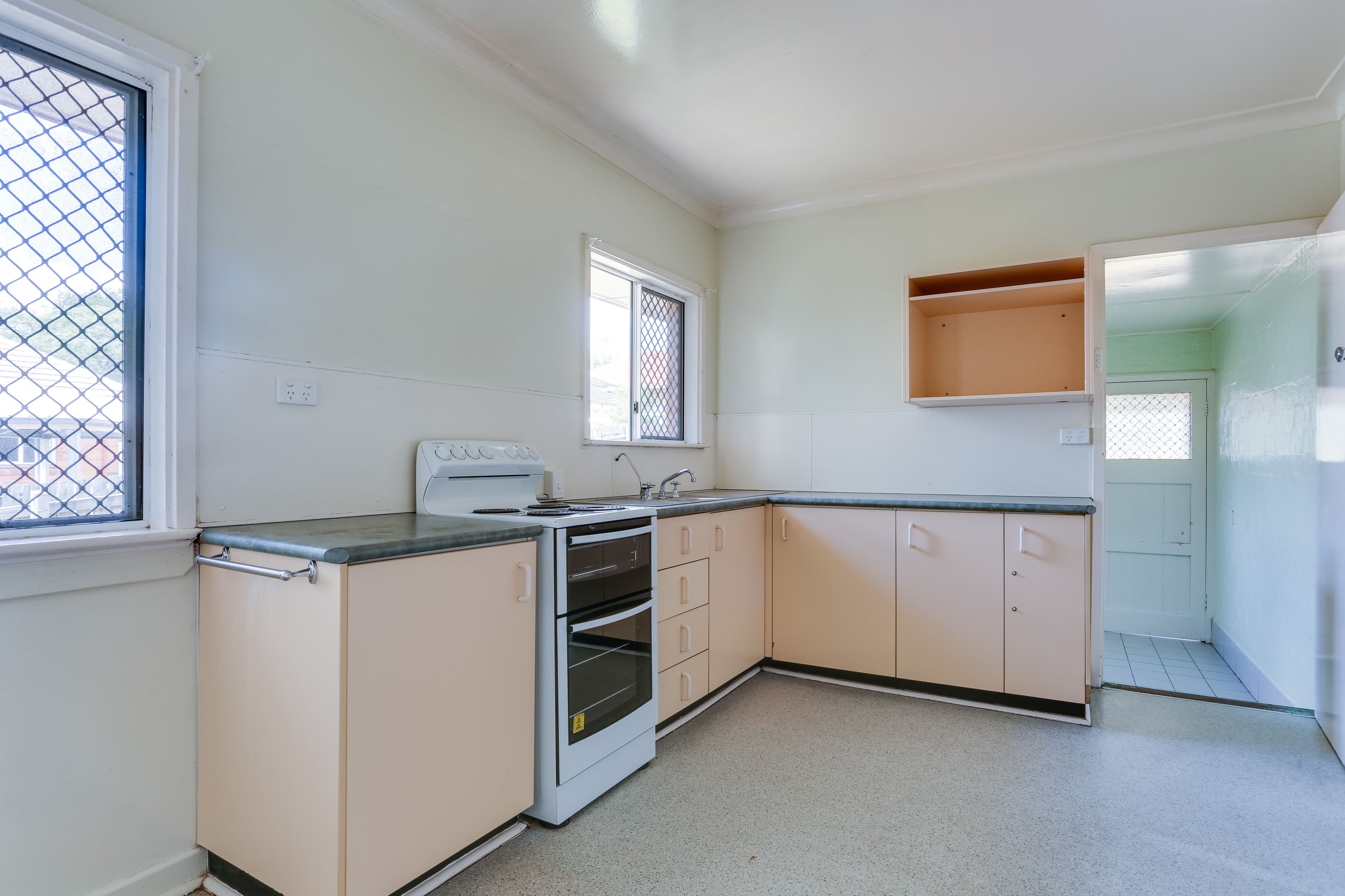 118 Sanderling Street, Inala QLD 4077, Inala - Thumbnail 4