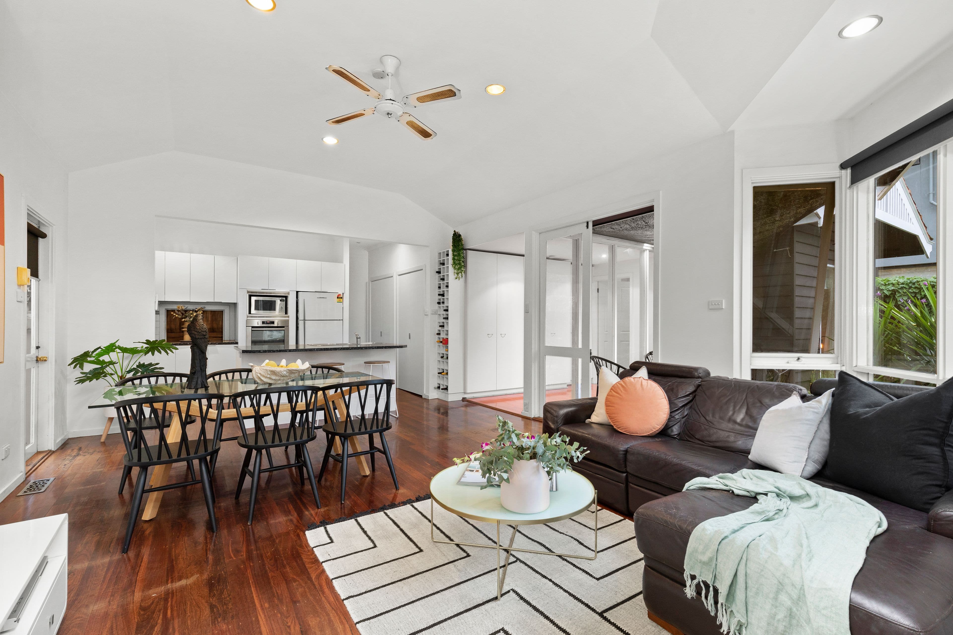 63 Park Road, Cheltenham VIC 3192, Cheltenham - Thumbnail 2
