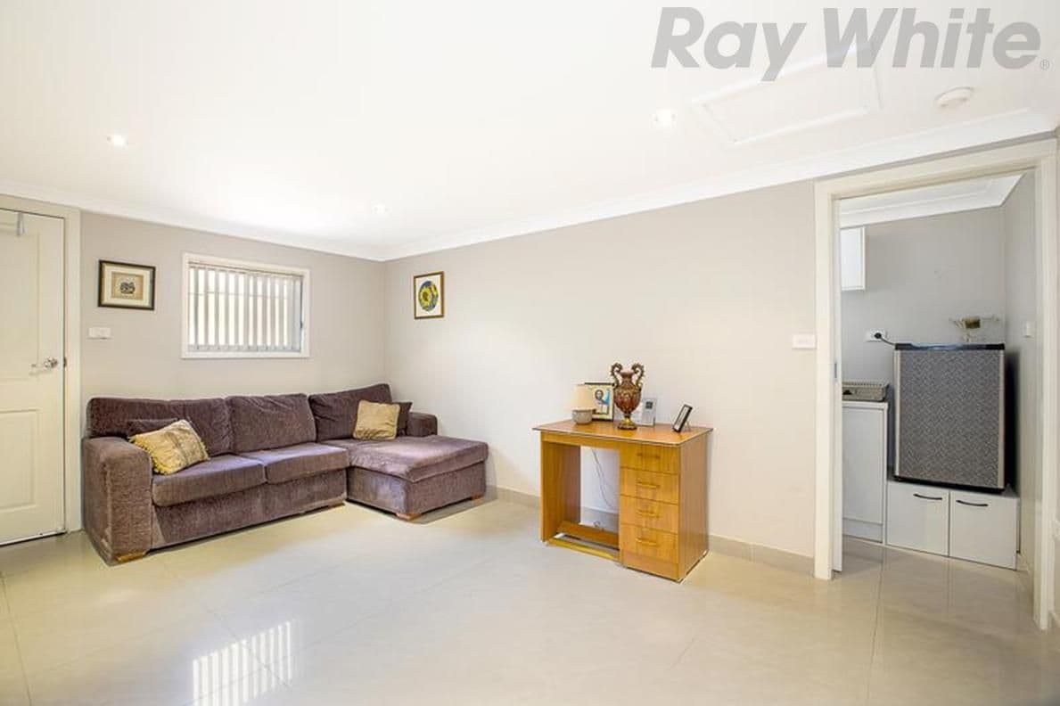 6 Palace Court, CECIL HILLS NSW 2171, Cecil Hills - Thumbnail 6