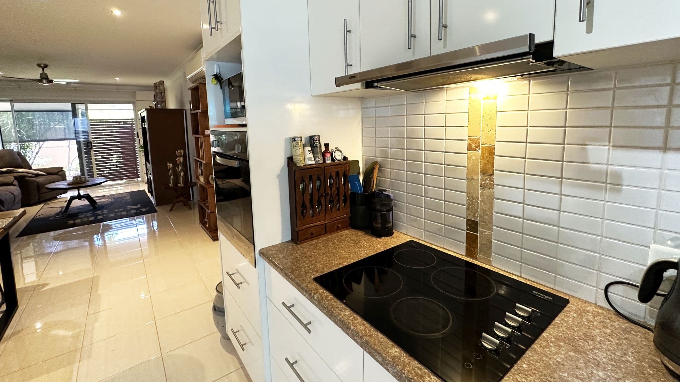 6 Hilliar Street, Wongaling Beach QLD 4852, Wongaling Beach - Thumbnail 2