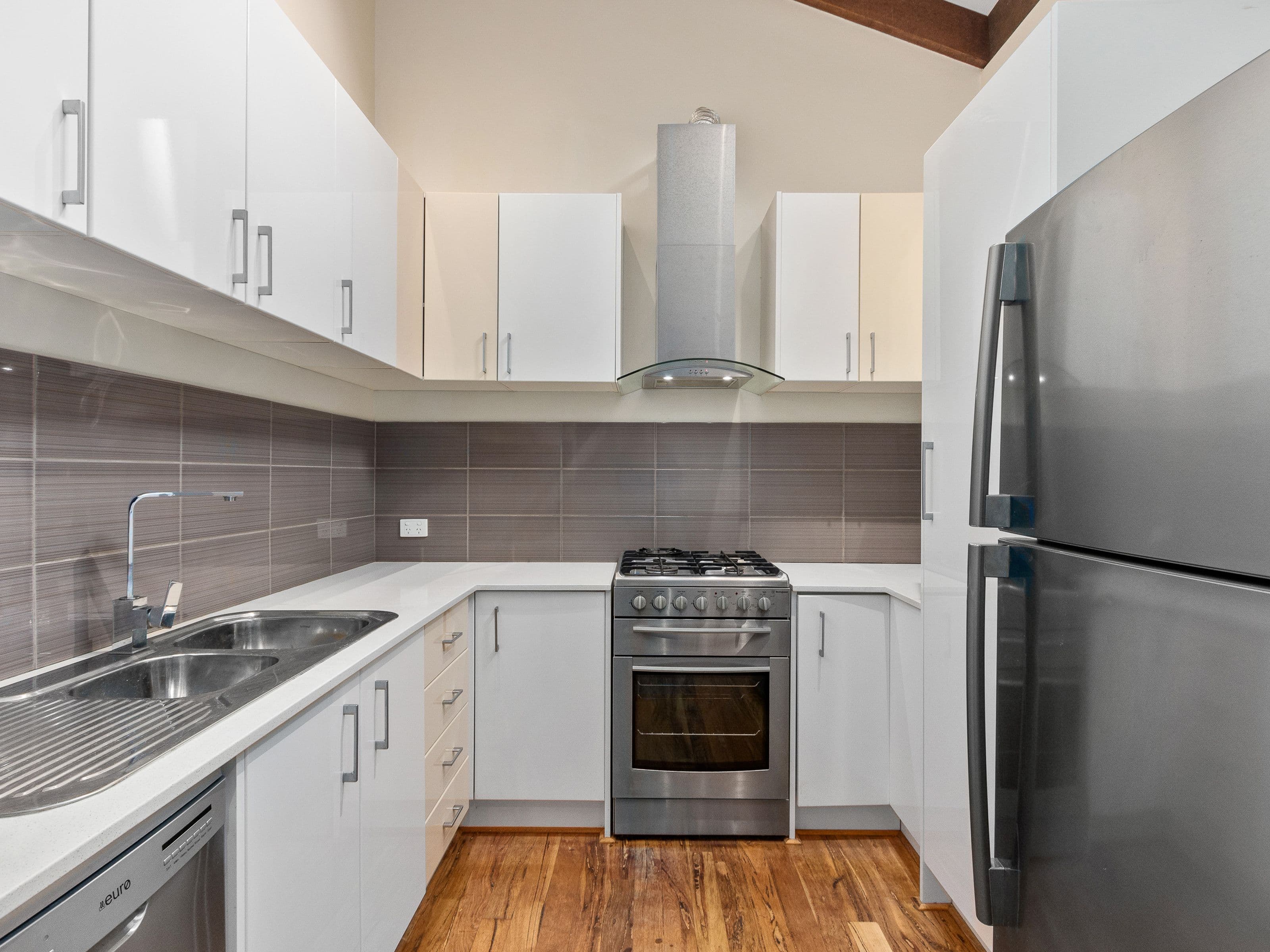 197 Labouchere Road, Como WA 6152, Como - Image 1