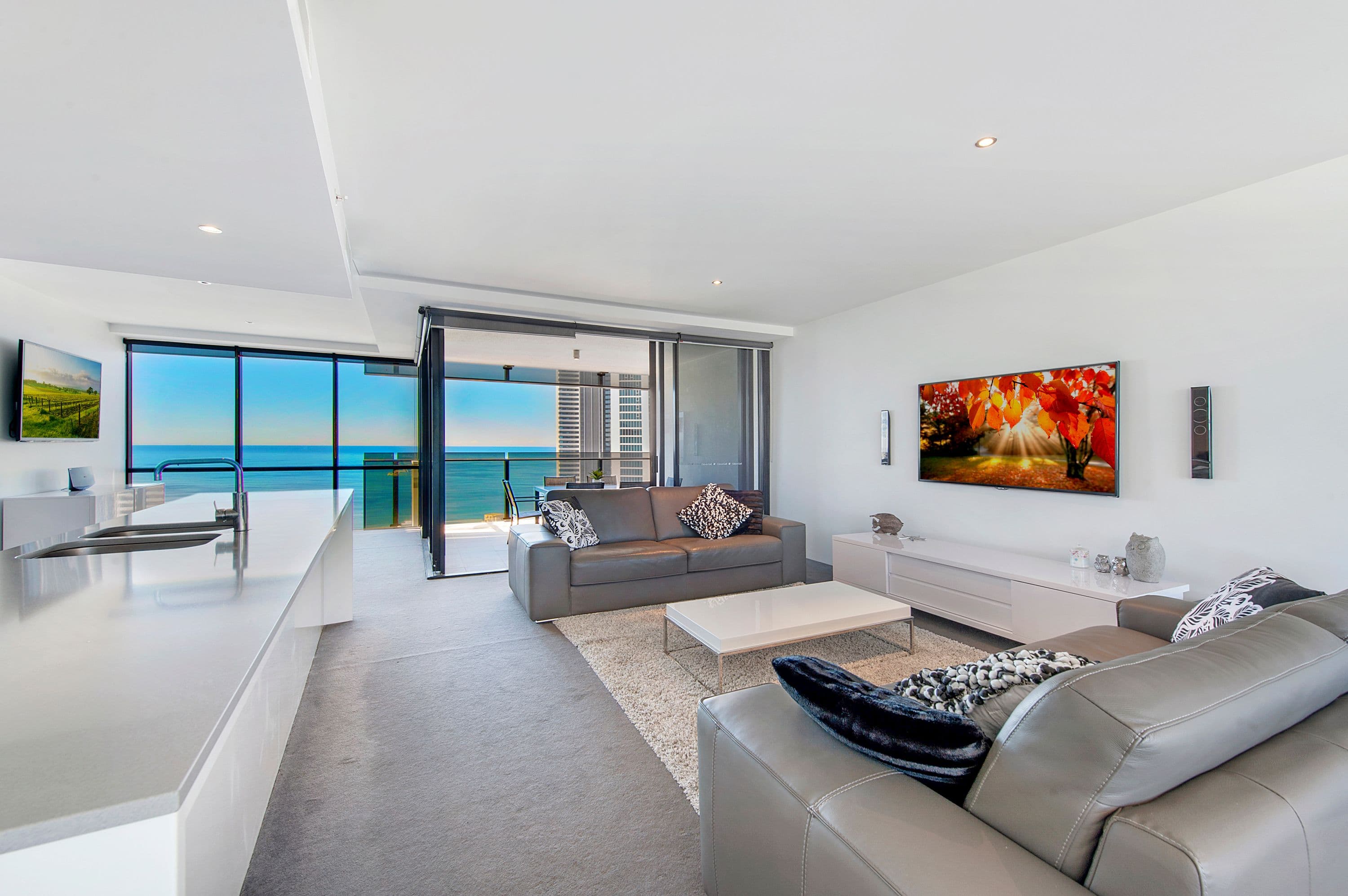 9 Ferny Avenue, Surfers Paradise QLD 4217, Surfers Paradise - Thumbnail 5