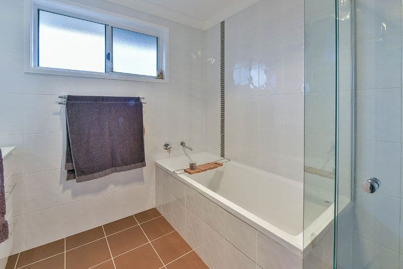 15 Queenfish Road, Tatura, Tatura - Thumbnail 6