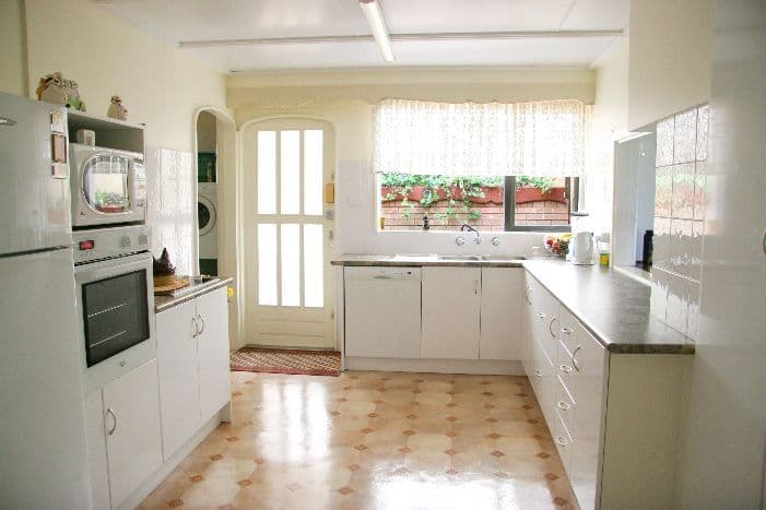 8 Blackall Street, BULLI NSW 2516, Bulli - Thumbnail 3