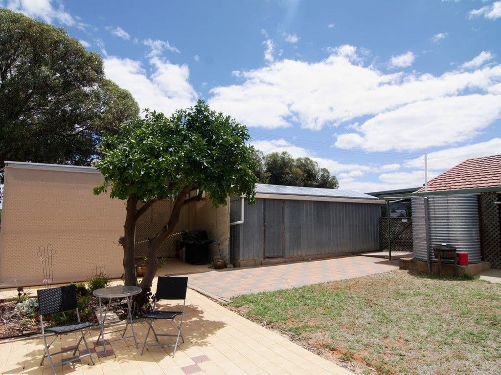1 Eyre Street, Barmera SA 5345, Barmera - Thumbnail 8
