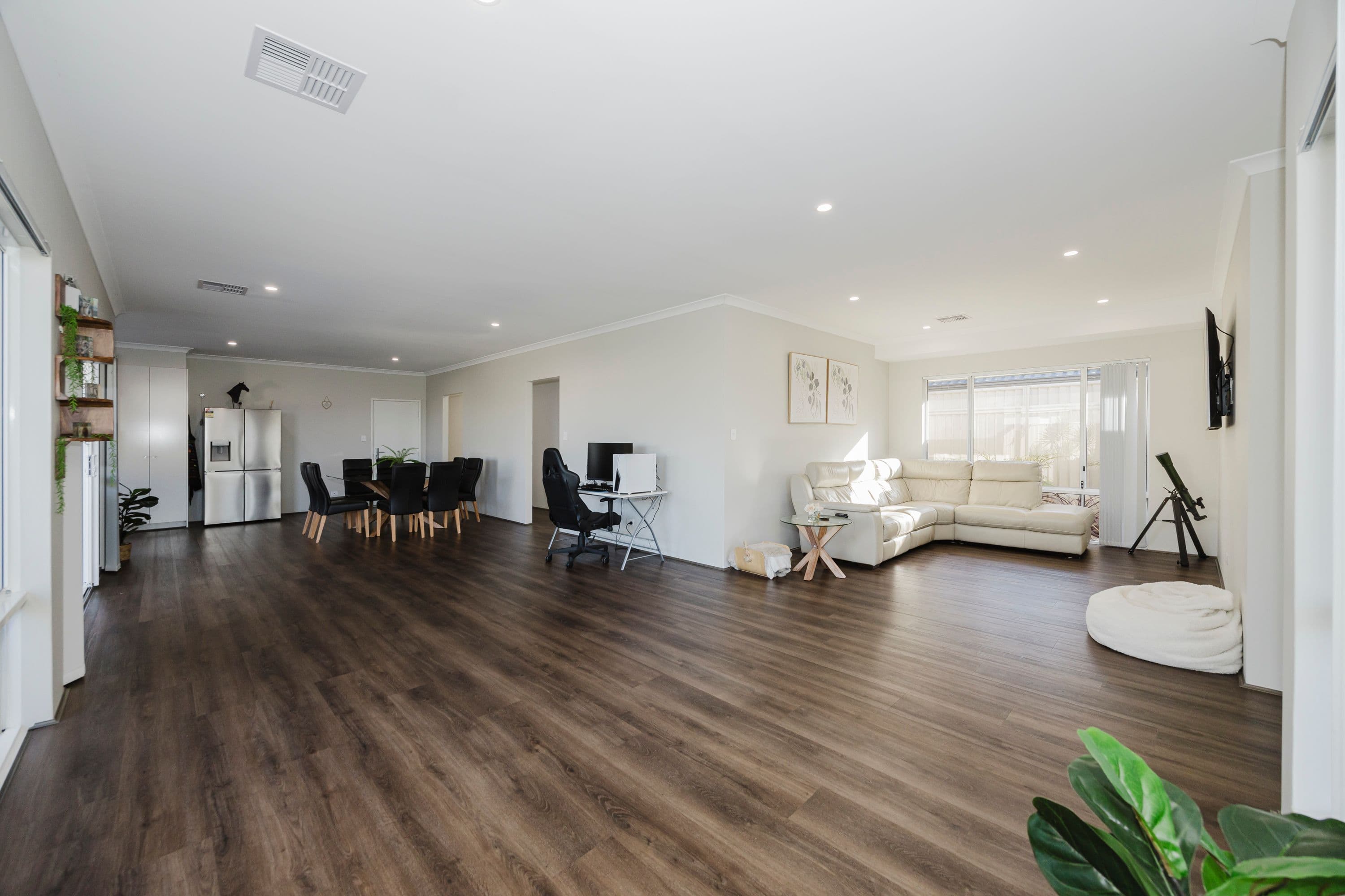 41 Viridian Boulevard, Eglinton WA 6034, Eglinton - Thumbnail 3