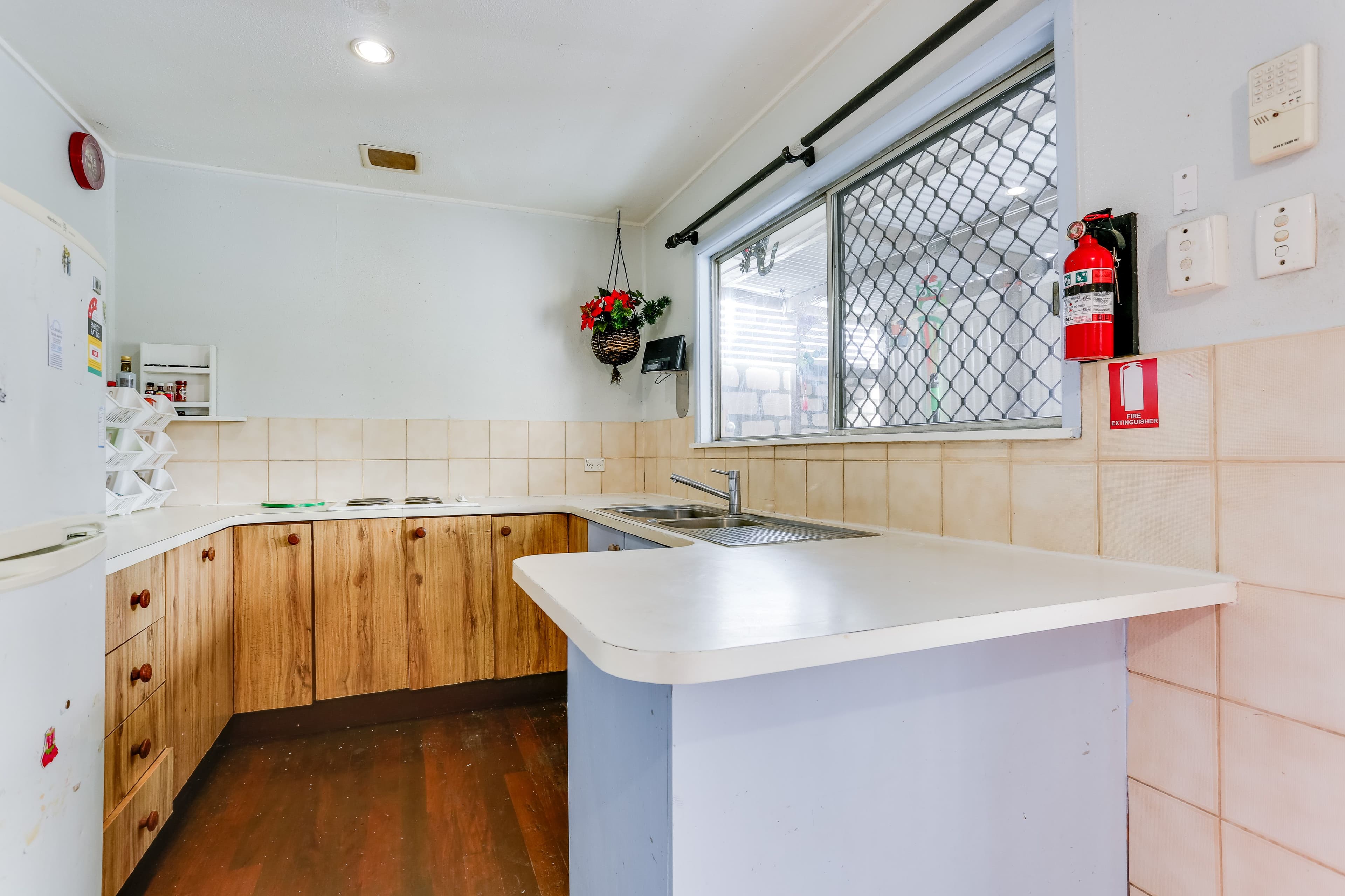 76 Manburgh Terrace, Darra QLD 4076, Darra - Thumbnail 4