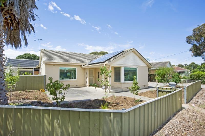 21 Laurence Street, DOVER GARDENS SA 5048, Dover Gardens - Image 1