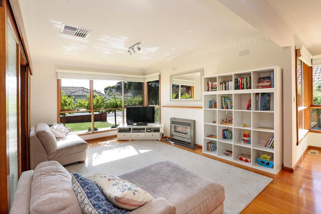 23 Cuthbert Avenue, Highton VIC 3216, Highton - Thumbnail 2