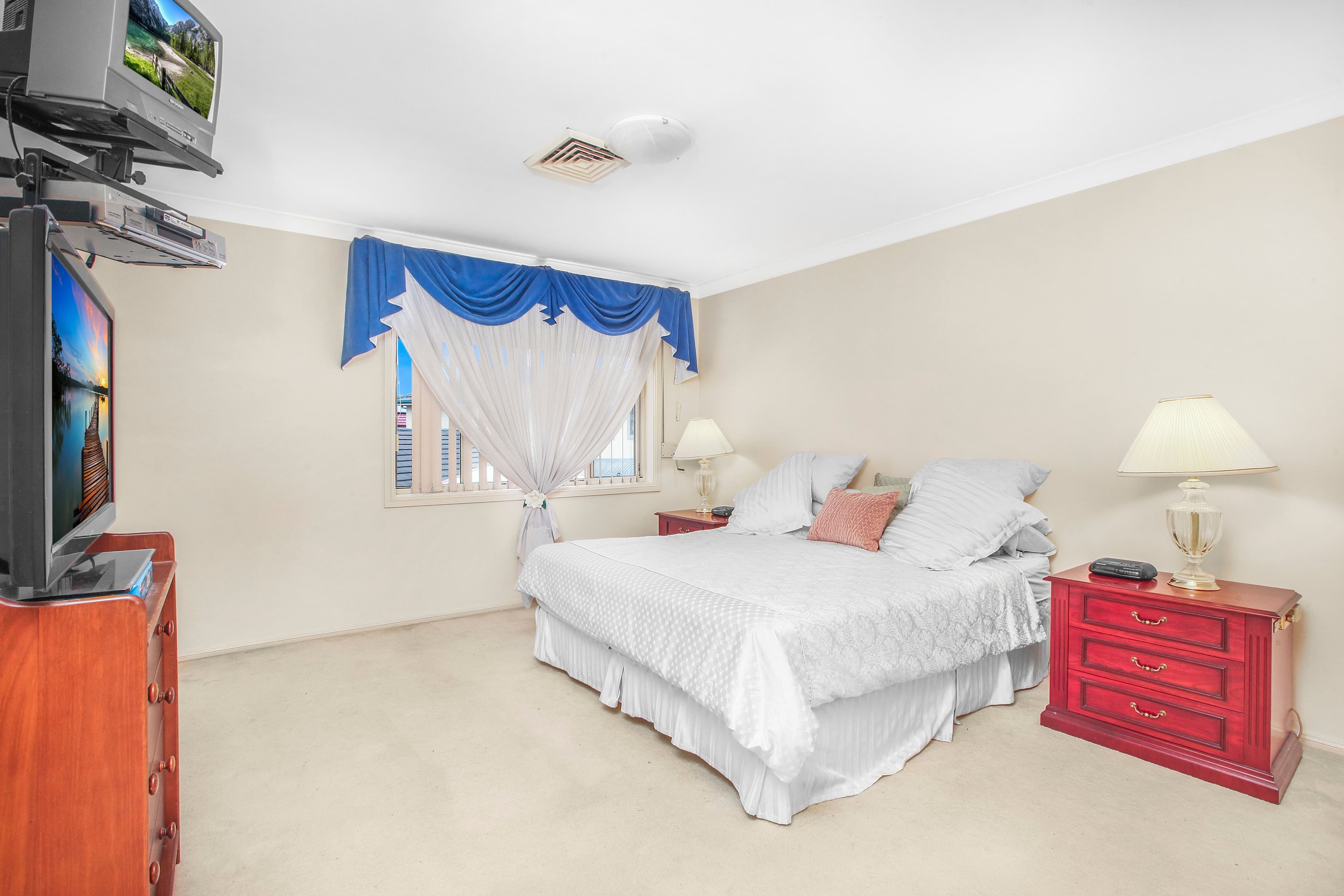 53 Sartor Crescent, Bossley Park - Thumbnail 6
