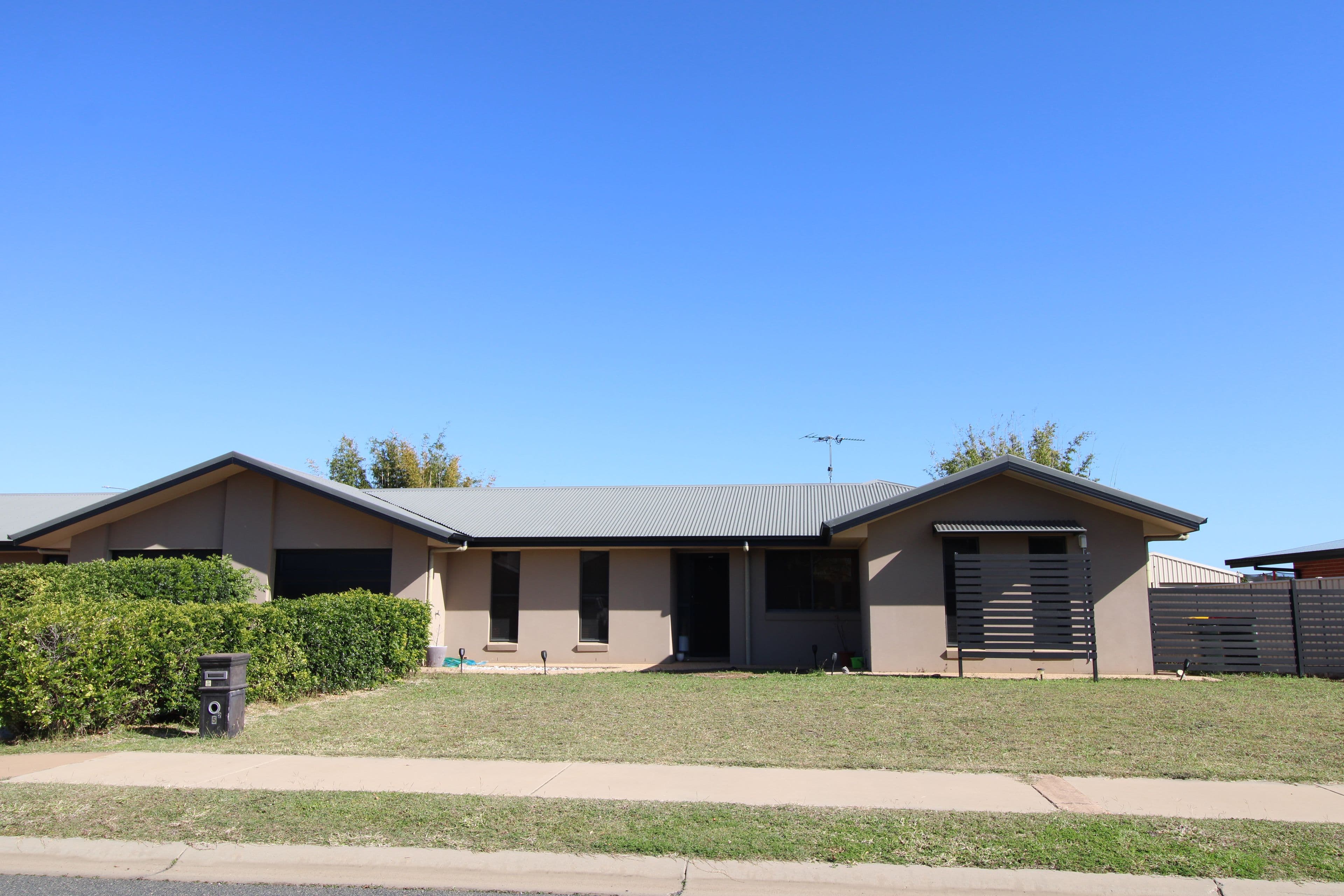 5 Brokenwood Street, Emerald QLD 4720, Emerald - Image 1