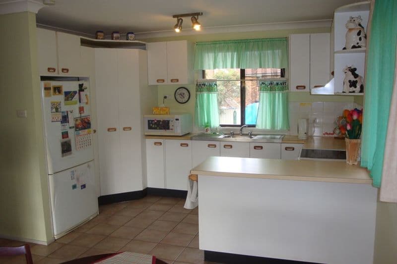 11  Grevillea Close, BOSSLEY PARK NSW 2176, Bossley Park - Thumbnail 7