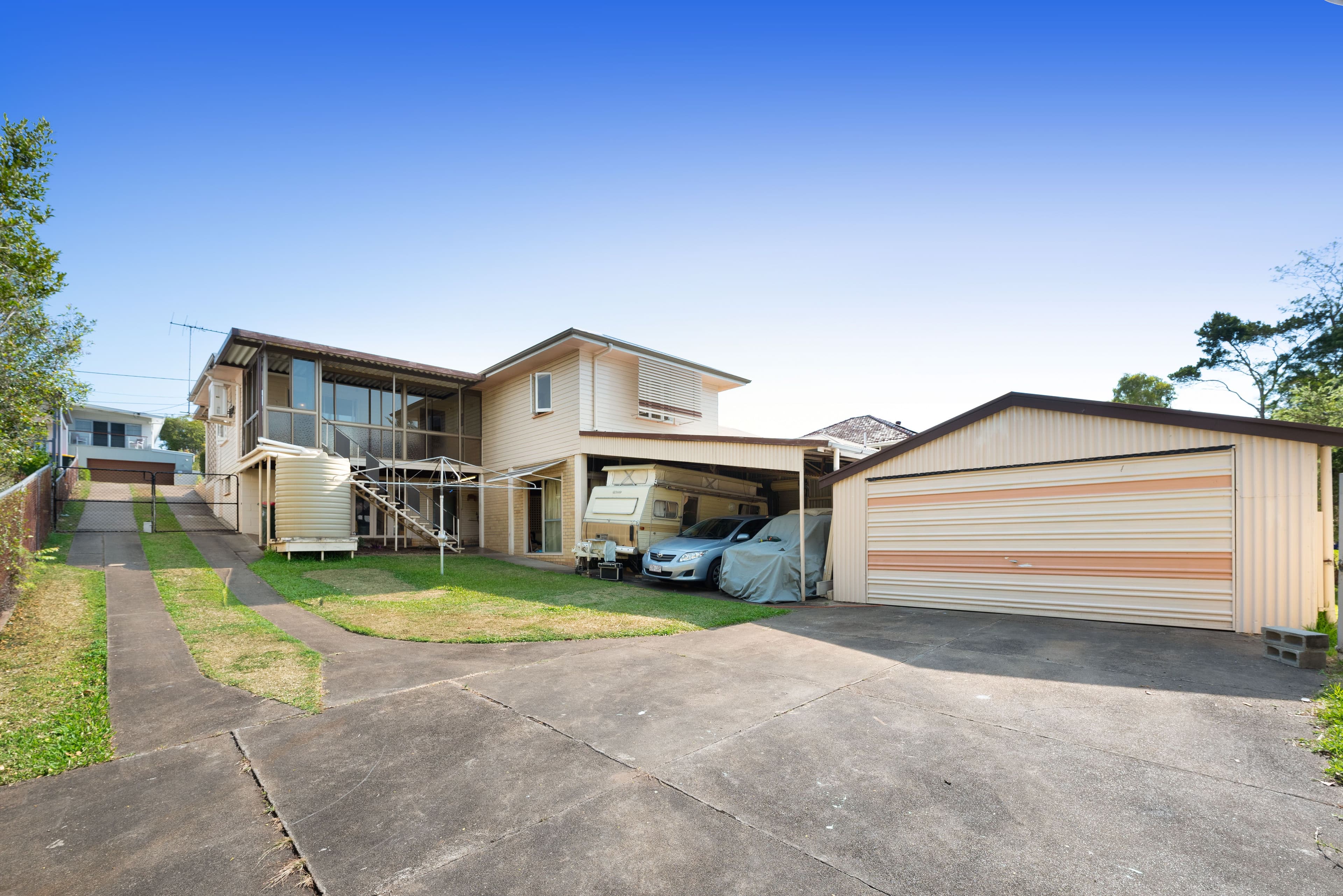 60 Melbourne Avenue, Camp Hill QLD 4152, Camp Hill - Thumbnail 3