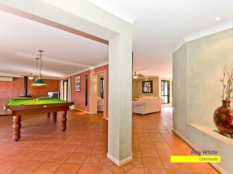 12 Aquarius Place, BRIDGEMAN DOWNS QLD 4035, Bridgeman Downs - Thumbnail 7