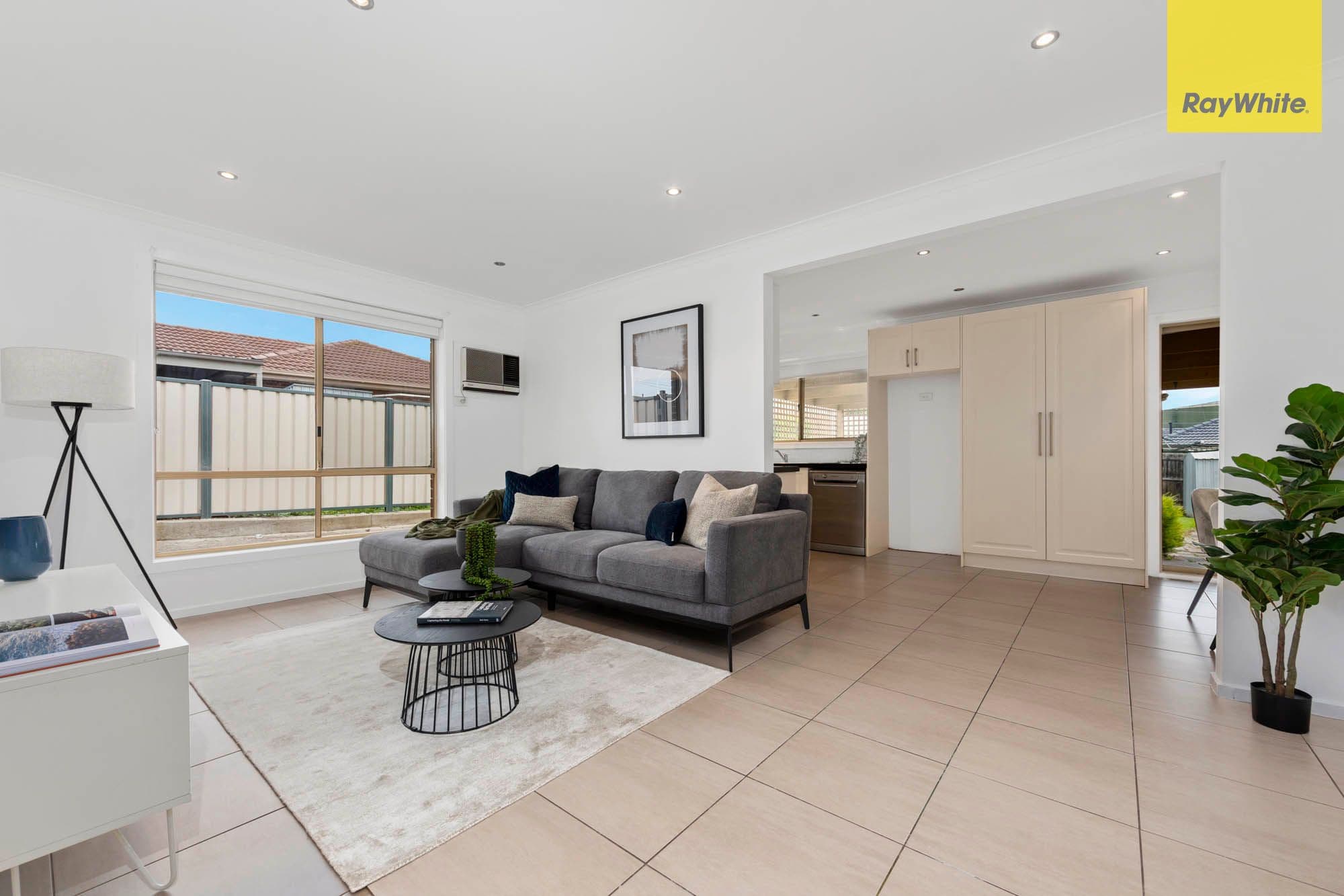 25 Kerrison Avenue, St Albans VIC 3021, St Albans - Thumbnail 3