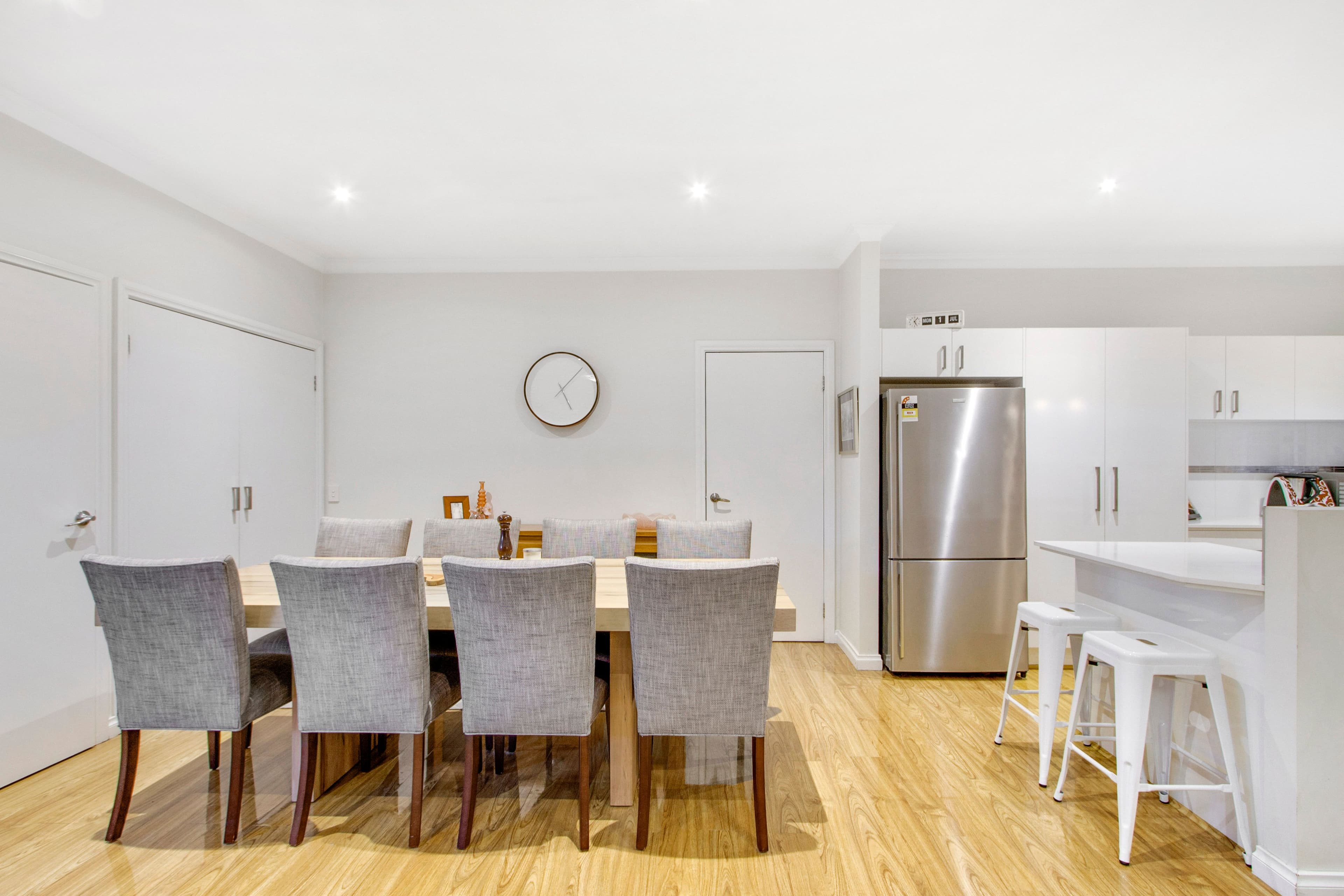 2 Wettenhall Road, Frankston VIC 3199, Frankston - Thumbnail 3